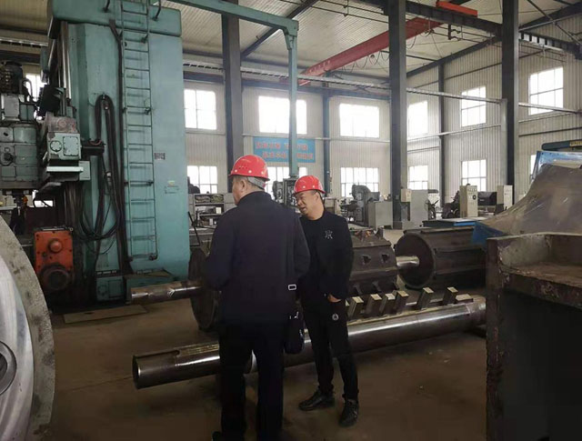 6000馬力廢鋼破碎生產線正在加緊生產中